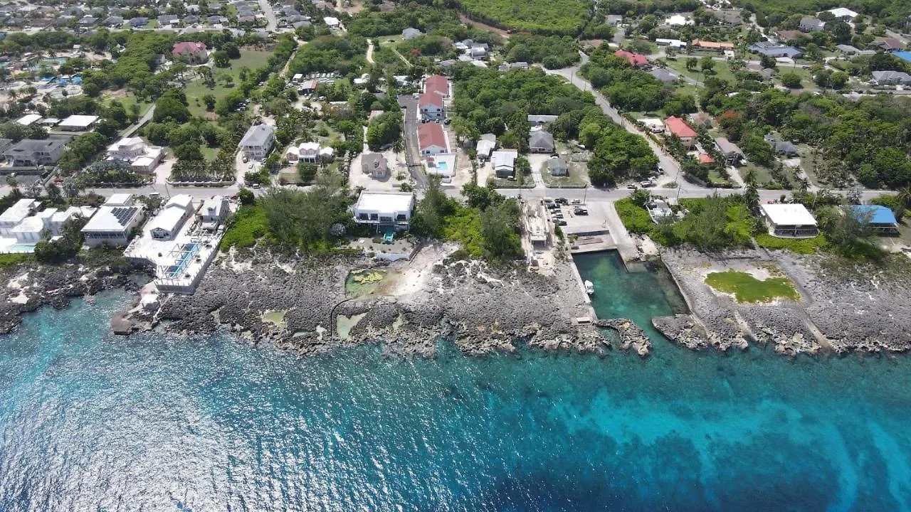 Sea Breezes At Siena Gardens Apartment